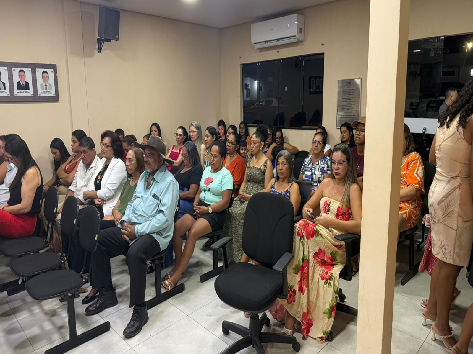Câmara Municipal de Castanheiras celebra o Dia Internacional da Mulher com Sessão Especial e Palestra.